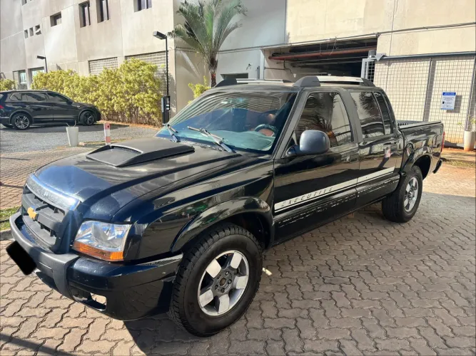 Chevrolet S10 P-up Executive 2.4 MPFI F.power CD 2010