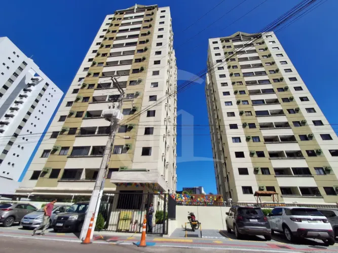 Apartamento no Condomínio Solar das Árvores, no bairro Luzia
