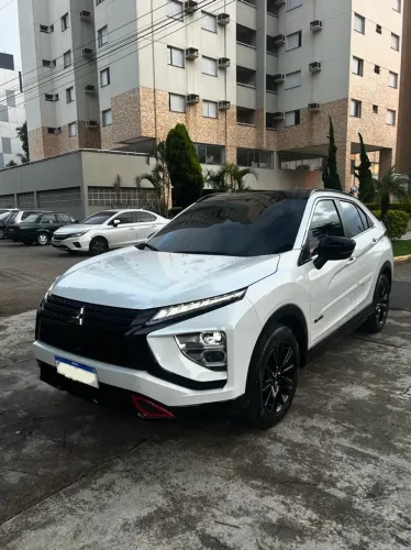 Mitsubishi Eclipse Cross HPE Black 1.5 16V 165cv Aut. 2026