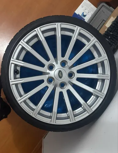 Uma Roda aro 19 - furacão 5x120 - Leia o anúncio