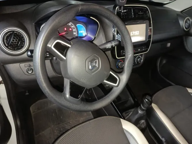 Renault Kwid Intense 1.0 Flex 12V 5P Mec. 2021