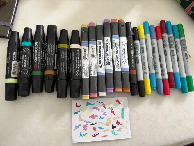 KIT MARCADORES PROFISSIONAIS COPIC + KURECOLOR + PRISMACOLOR