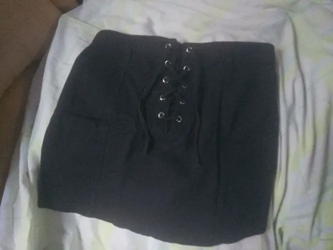 Mini saia Preta em ótimo estado 