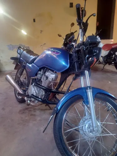 Honda Titan 1999- 18 mil Km - Conservada