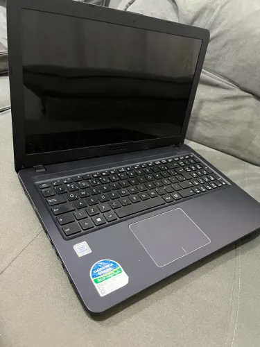Notebook Asus i5 (LEIA O ANÚNCIO)