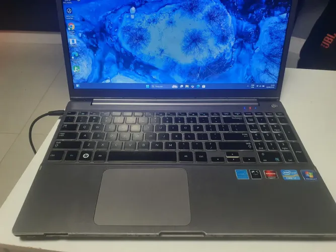 Notebook Samsung chronos NP700Z5C, Intel i7 8GB TROCO