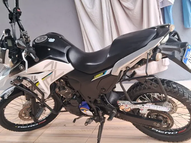 Venda desta linda moto 