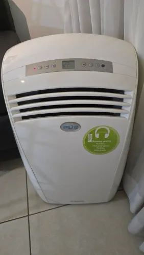 Ar condicionado portátil Piu 12.000 BTUs