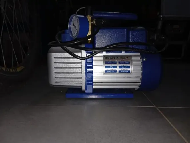 Bomba de Vácuo Gallant Duplo Estágio Bivolt Manual