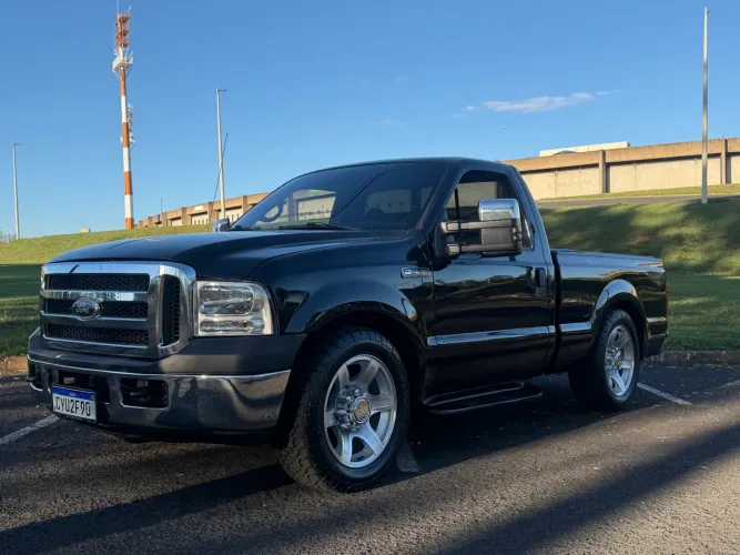 Ford F-250 XLT 4.2 TB Diesel 2001