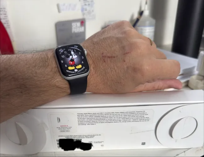 Apple Watch S8 45mm - LOJA FÍSICA