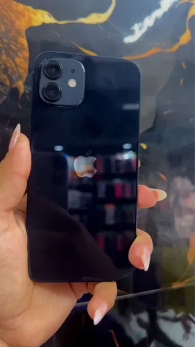 iPhone 12