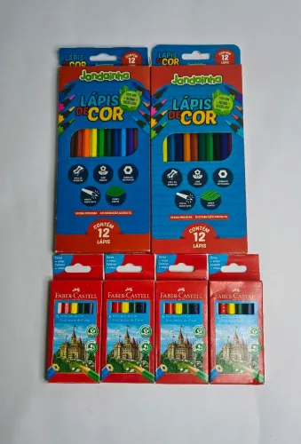 Caixas de lápis de cor 