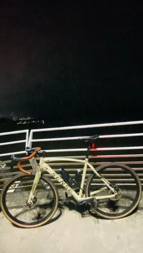 BIKE SENSE VERSA GRAVEL
