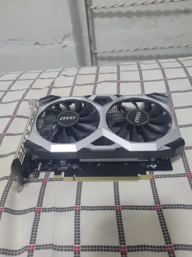 PLACA DE VÍDEO - NVIDIA GTX 1650 4GB - MSI DUAL VENTUS