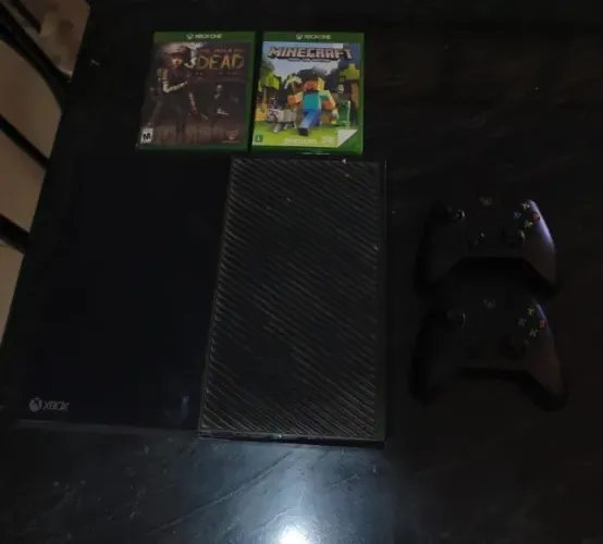 XBOX ONE FAT EM PERFEITO ESTADO