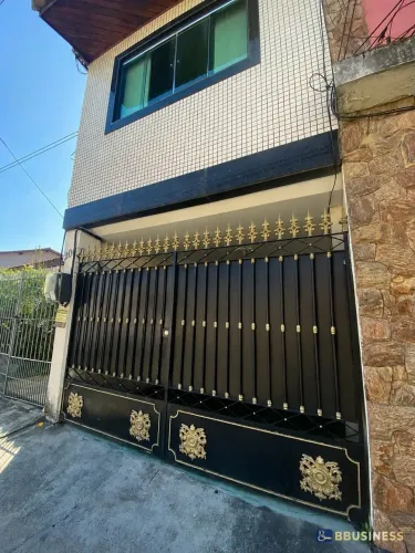 Casa duplex para Locação com 3 quartos - Parque Turf Club, Campos dos Goytacazes, RJ