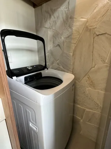 Lavadora Midea 15kg - praticamente nova, 3 meses de uso