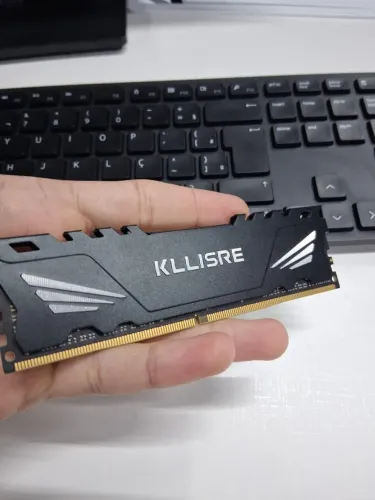 Memória RAM DDR4 Kllisre 16GB 3200MHz (1x16GB)