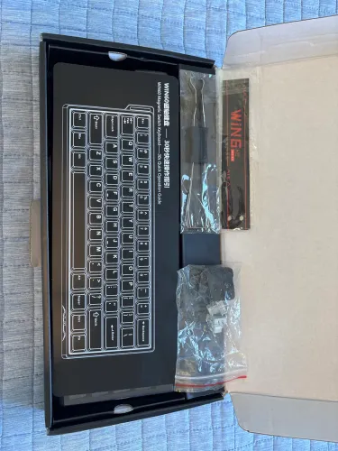 teclado magnético aula wing 60 He