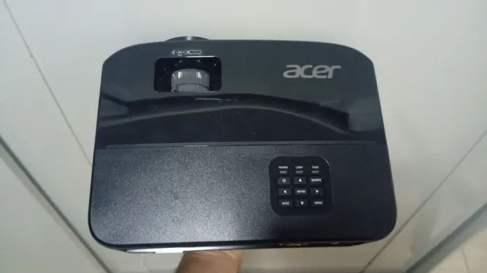Projetor Acer X1123HP para retirada de peças