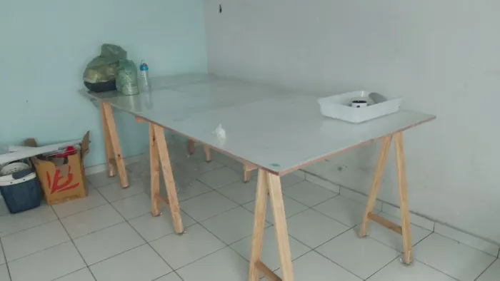 Mesa de fórmica 2,75 MT 