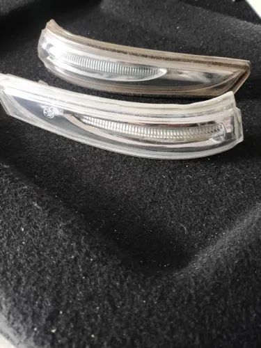 Lanterna Pisca Retrovisor Veloster Original 