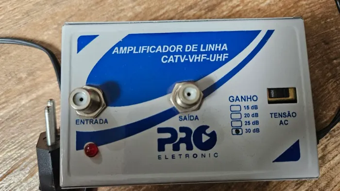 Amplificador de linha TV digital 30dB