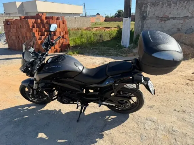 VENDO DOMINAR 400 2025 ÚNICO DONO, COMPLETA+ACESSÓRIOS.