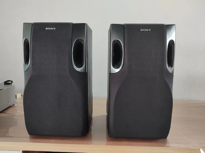 Caixas Sony 3 vias 