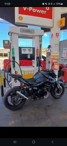 SUZUKI GSR 750 2015