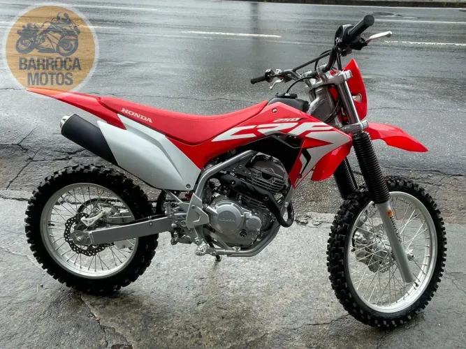 CRF 300F VERMELHA 2026/2026