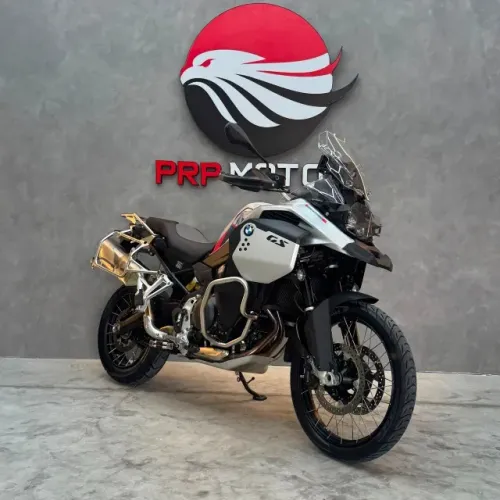 BMW F900 GS Adventure Plus