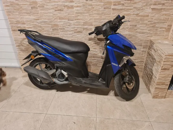 Troco por crosser