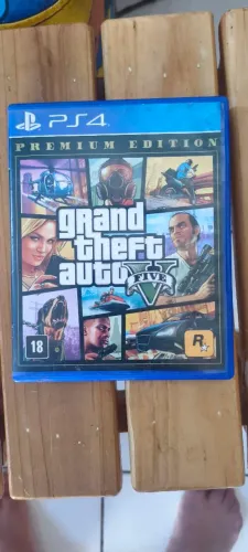 GTA V e outros jogos de PS4