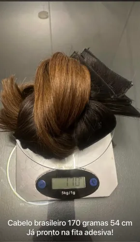 Cabelo brasileiro 170 gramas 54 cm Já pronto na fita adesiva!
