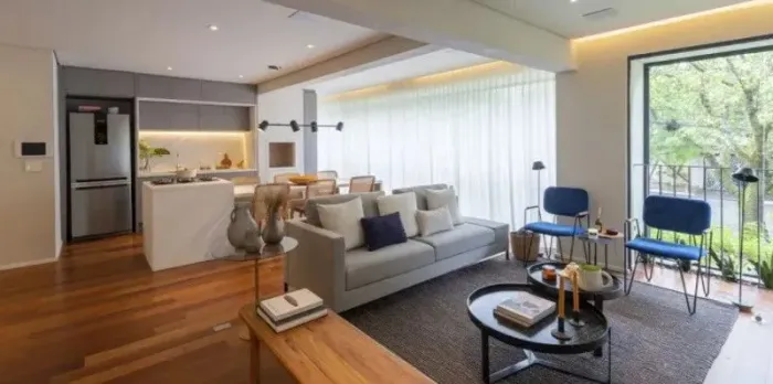 Flexibilidade e Localização: Apartamento com Sala Ampliada no Campo Belo