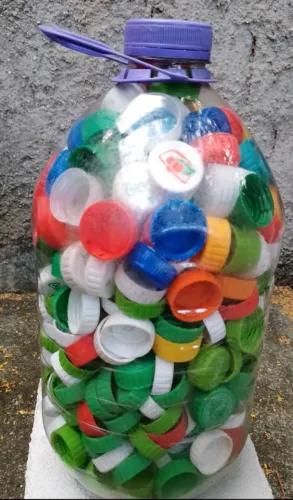 500 unidades de Tampinhas Coloridas Higienizadas 