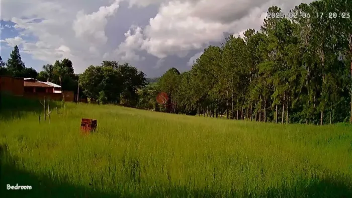 Chácara à venda em Pardinho.