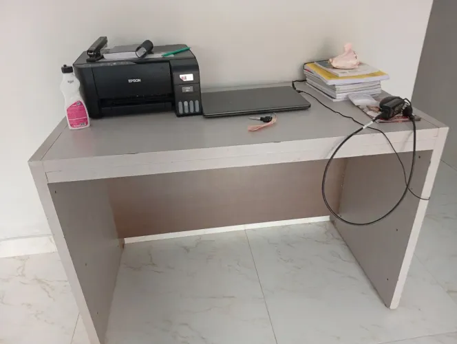 Mesa de escritório 