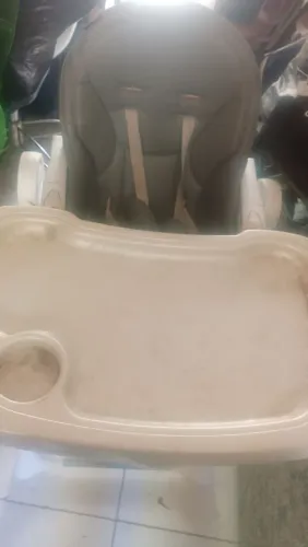 Cadeira de alimentação 