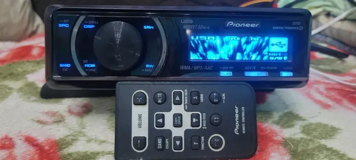 Rádio Pioneer golfinho DEH-P6080UB