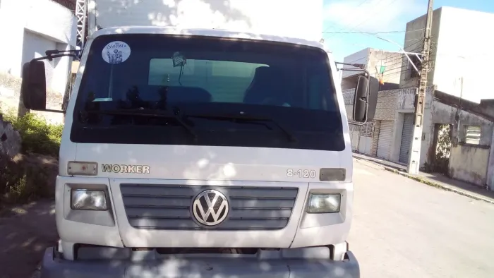 Vende-se caminhão volkswagen 8120