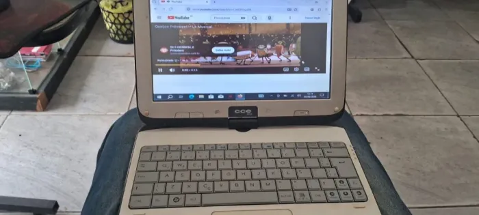 NETBOOK CCE
