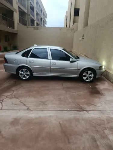 Chevrolet Vectra GL 2.2 MPFI Milenium 2001