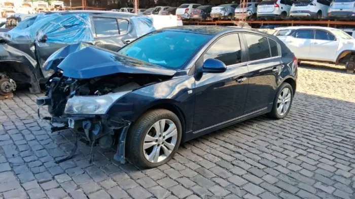 Sucata Chevrolet Cruze Sport Ltz 1.8 2012 2013 2014 2015 2016 Para Retirada de Peças