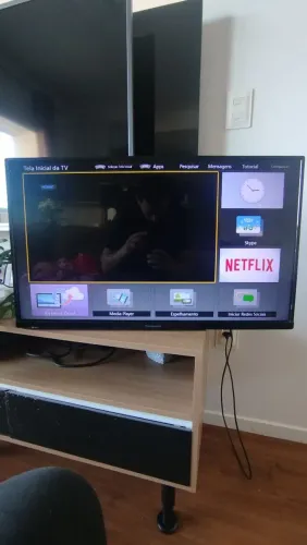 Tv Panasonic 32" LED LCD + Controle Remoto (Ideal para PC/Games)