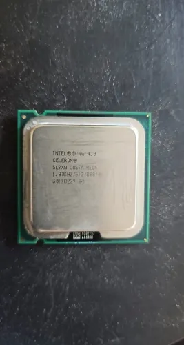 Intel Celeron 430 Sl9xn Costa Rica 1 8ghz 512k F - Negociável, Goiânia