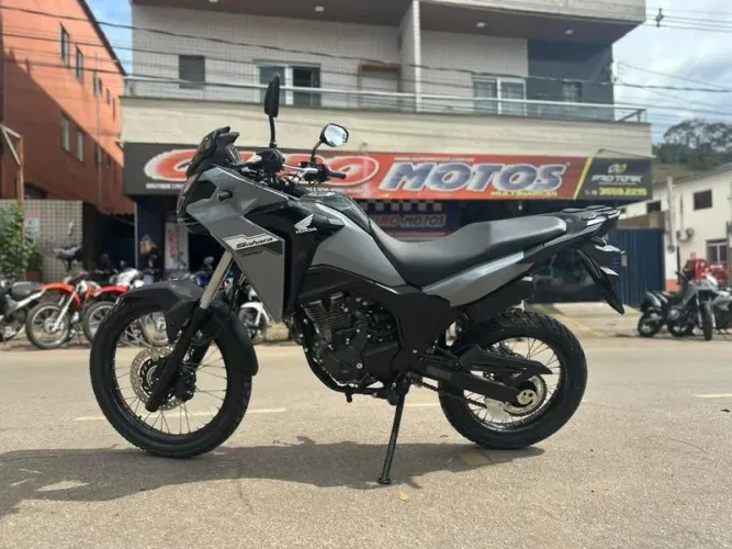 HONDA XRE 300 SAHARA ABS 2027