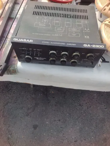 Amplificador quazar